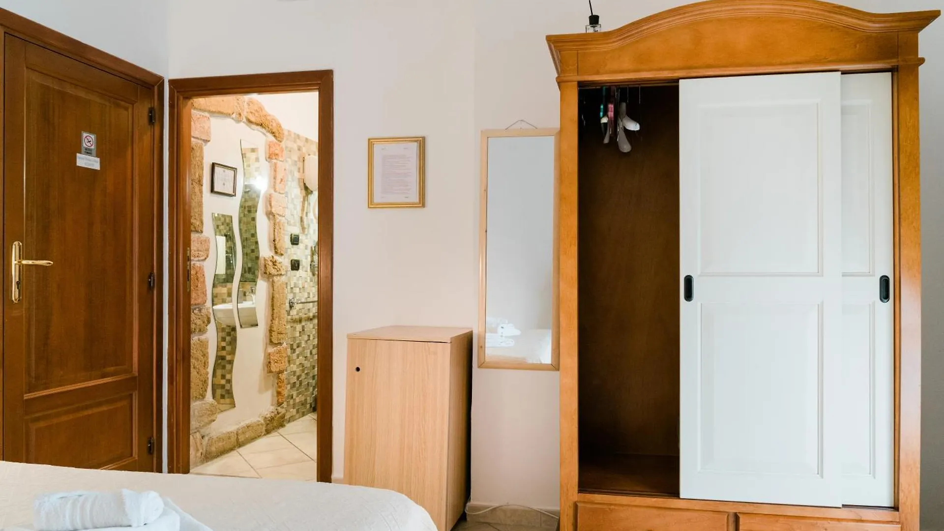 Hotel La Marmora à Alghero Maison d'hôtes